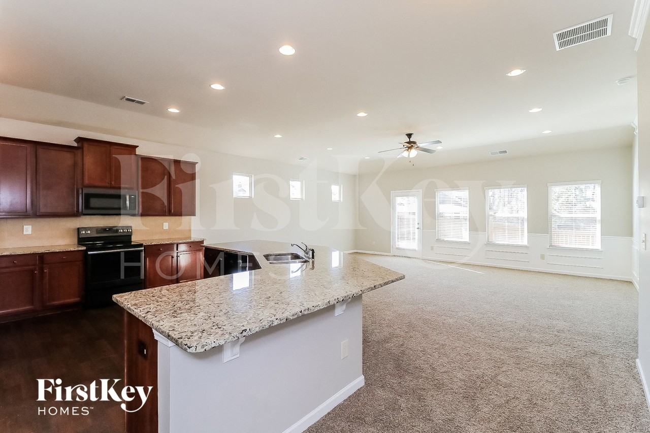 510 Country Ridge Dr - Photo 5 of 15