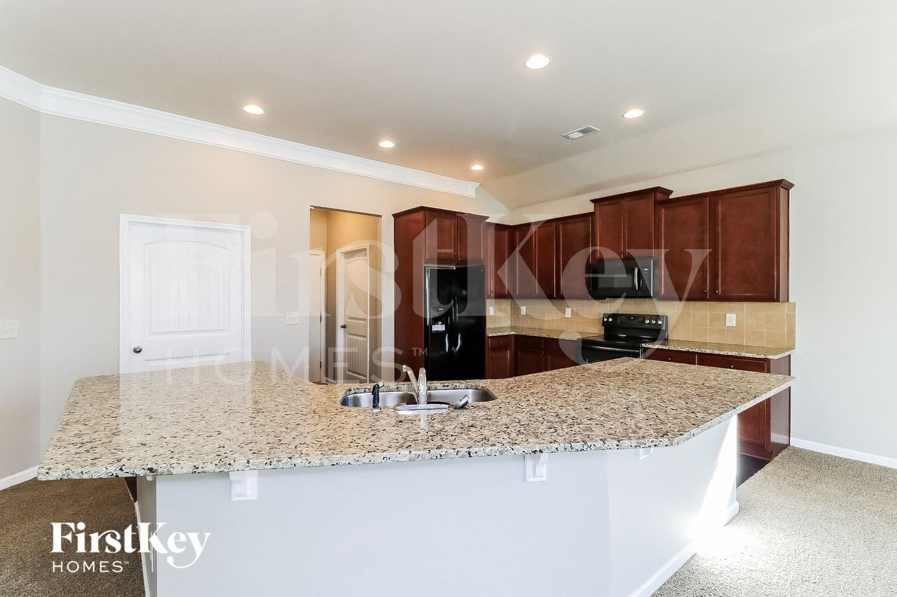 510 Country Ridge Dr - Photo 7 of 15