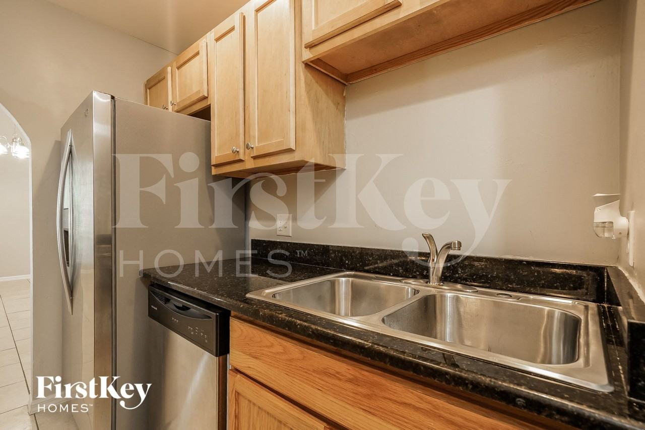 9193 Tangelo Blvd - Photo 7 of 15