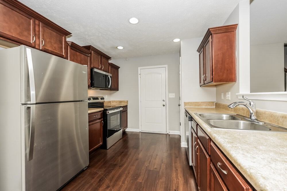 792 Harvest Grove Dr - Photo 7 of 17