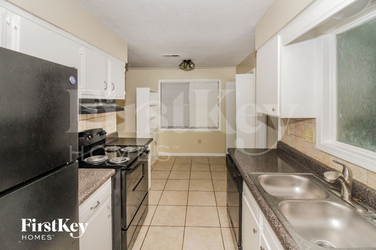 6128 Lacewood Cv - Photo 5 of 16