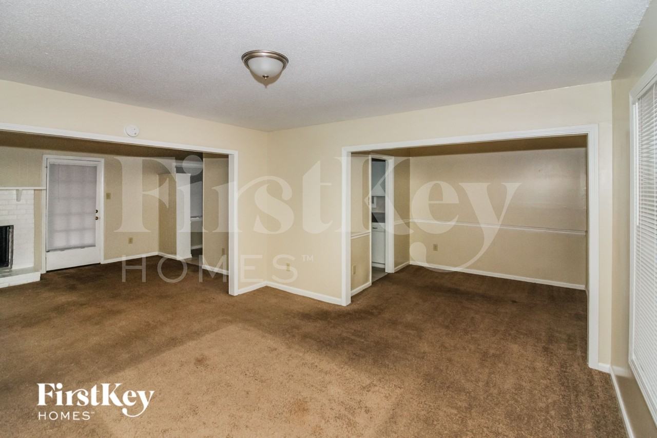 6128 Lacewood Cv - Photo 7 of 16