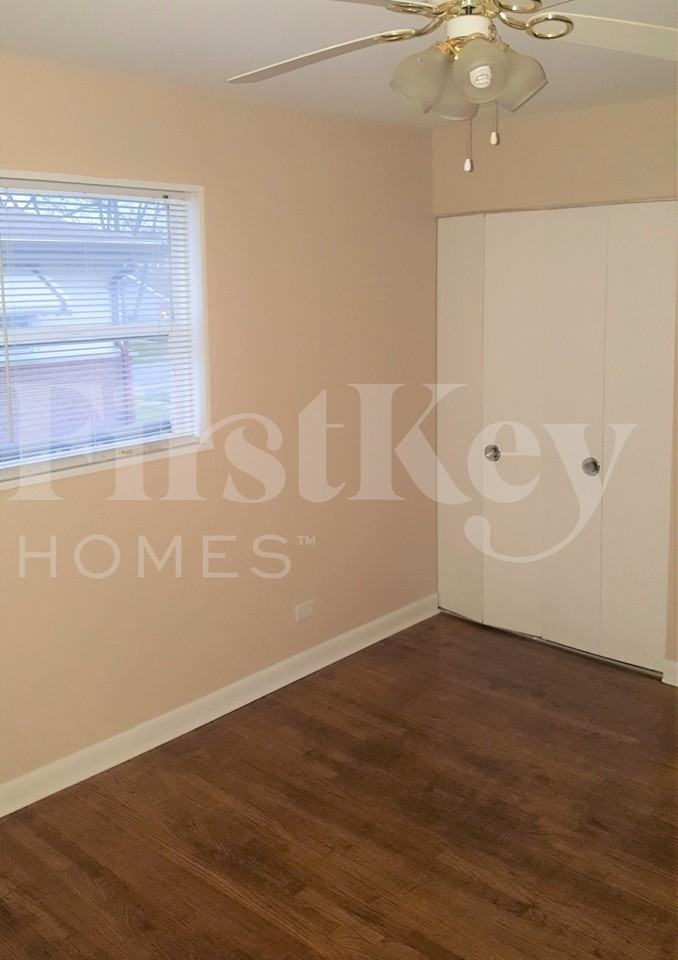 424 W Moreland Ave - Photo 6 of 10