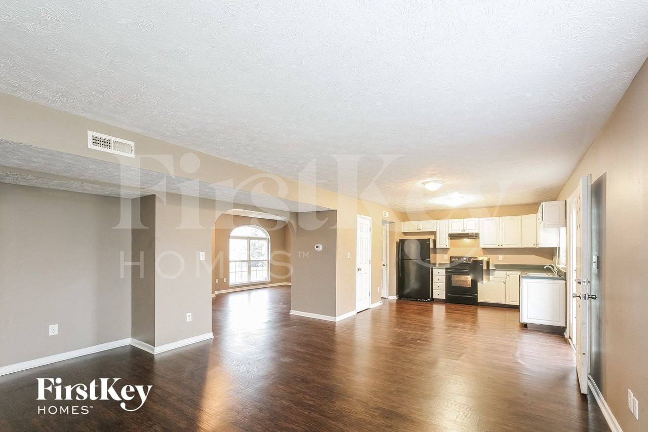 4231 Crooked Meadows Ct - Photo 3 of 15