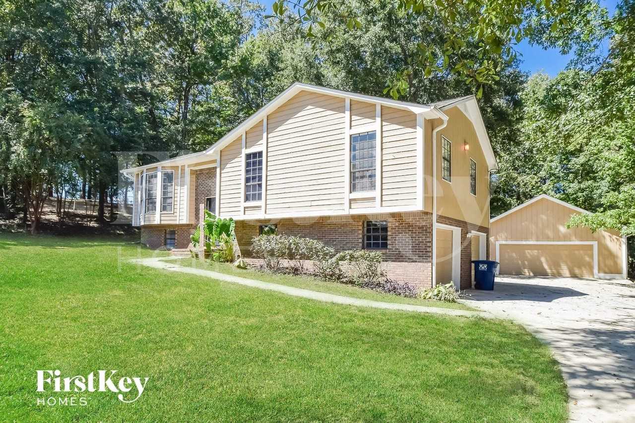 4217 Park Cir - Photo 2 of 15