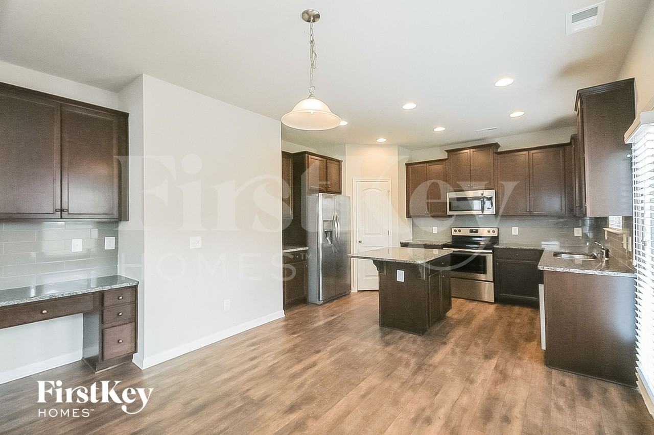 24 Cliffbriar Ter - Photo 5 of 15