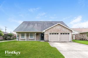 featured image of 2111 Savanna Ct N