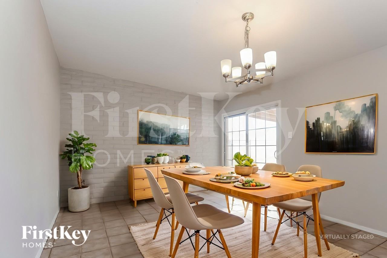 1158 E Concorda Dr - Photo 6 of 19