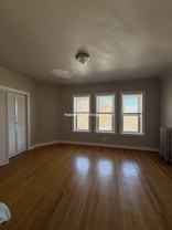 4267 W Addison St #3 - Photo 1 of 1