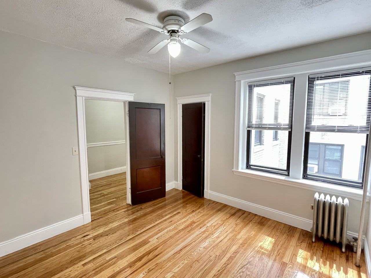 39 Glenville Ave #8 - Photo 7 of 11