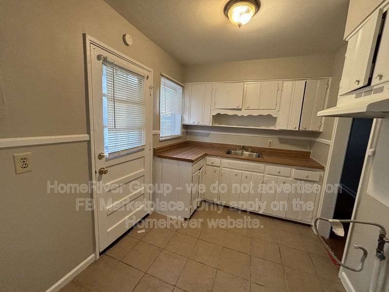 4277 Boyce Ave - Photo 6 of 16