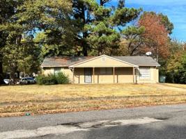 featured image of 4776 Scottsdale Ave