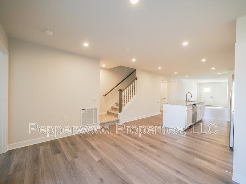 4280 Joplin Ct - Photo 2 of 16