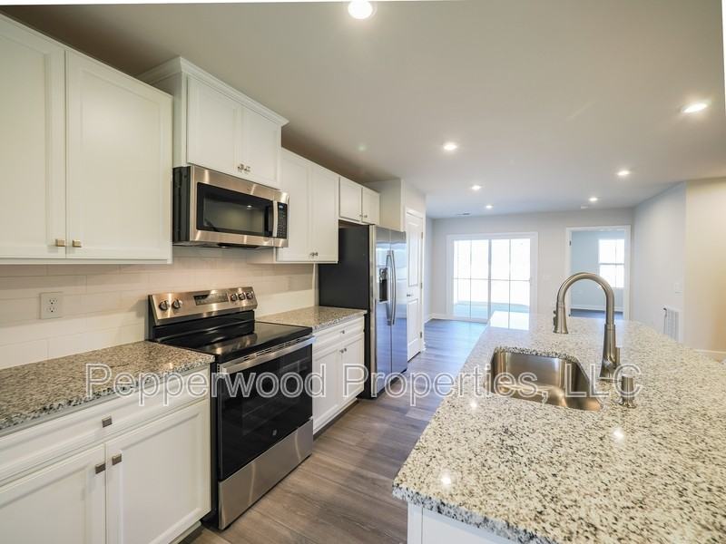 4280 Joplin Ct - Photo 3 of 16