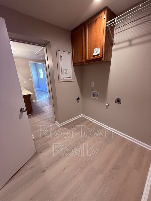 2593 Sandpiper Ave - Photo 7 of 24