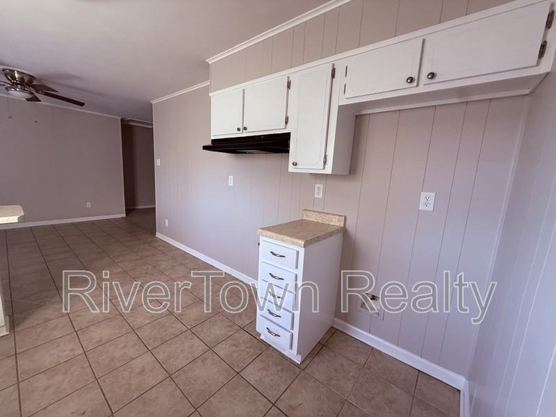 4683 Tarkington Dr - Photo 2 of 10