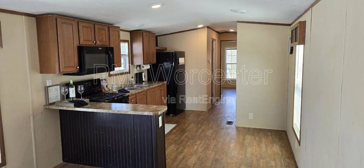151 Hartford Tpke #12 - Photo 3 of 10