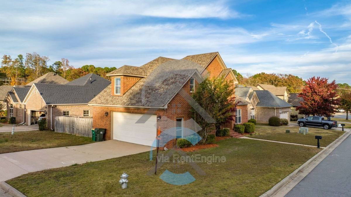 33 Kanis Creek Pl - Photo 2 of 10