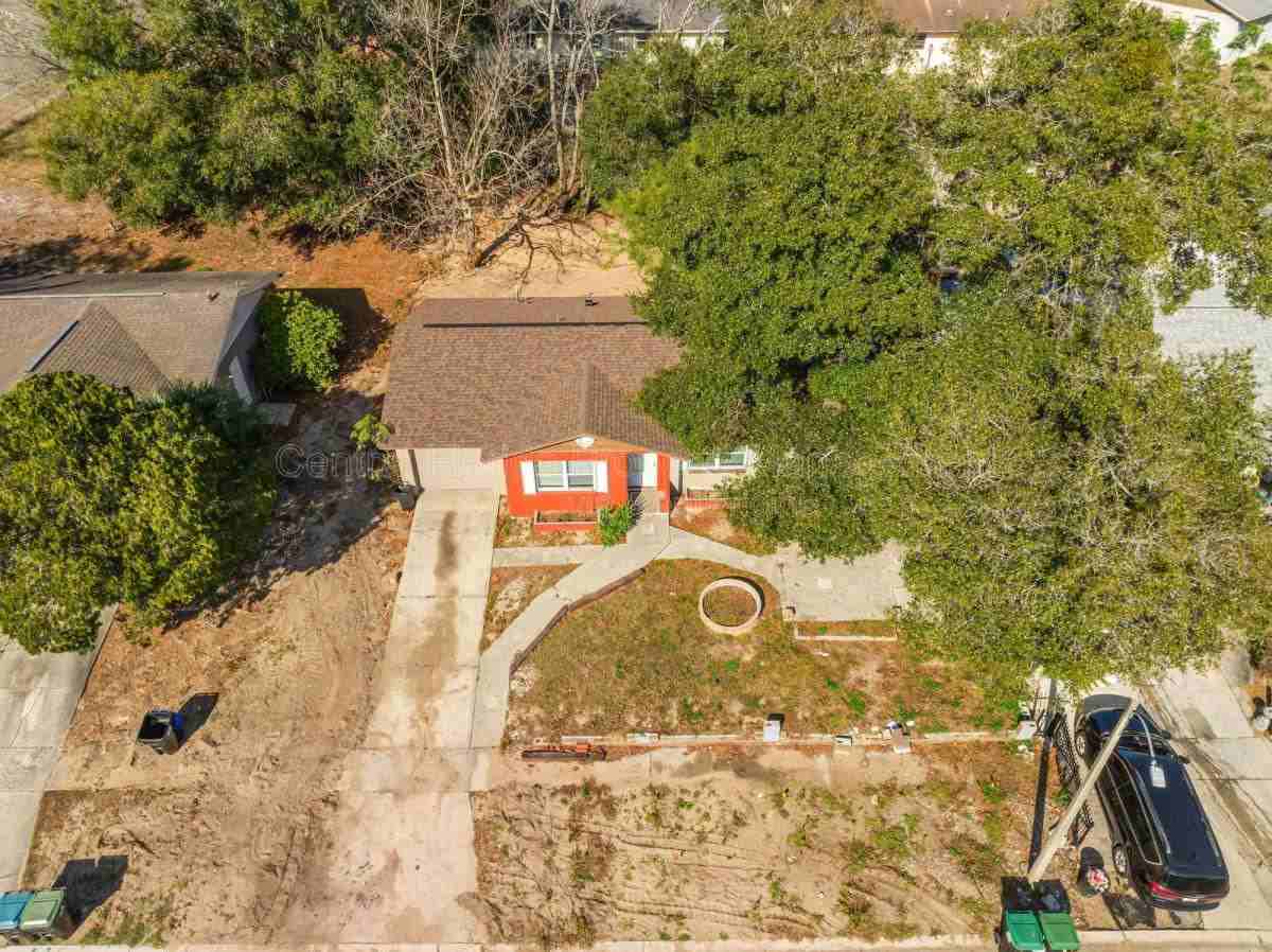 21 E Celeste St - Photo 3 of 10