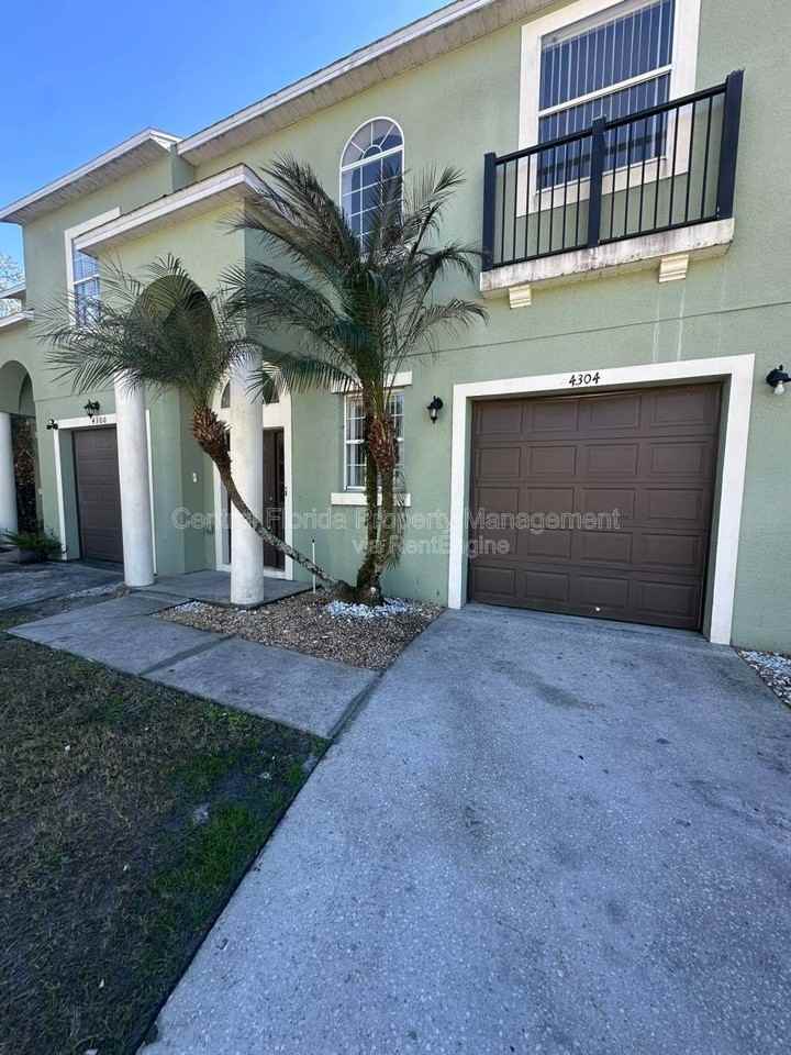 4304 Paradise Cove Ct - Photo 2 of 10