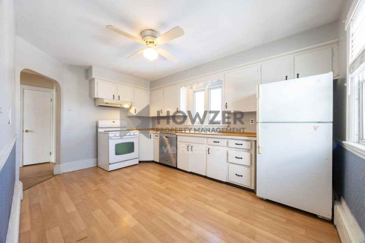 19 Illinois St - Photo 3 of 10
