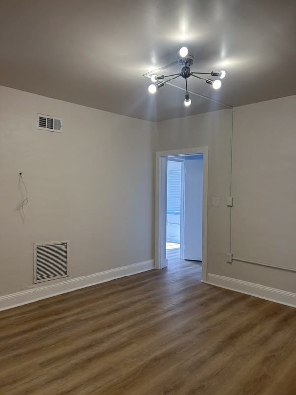 485 Nw 25th Ct - Photo 6 of 32