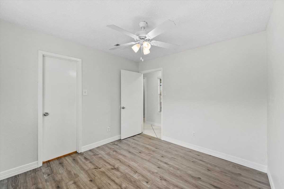 7314 Ridgeberry Dr - Photo 4 of 19