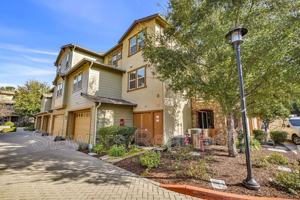 featured image of 718 El Paseo Cir