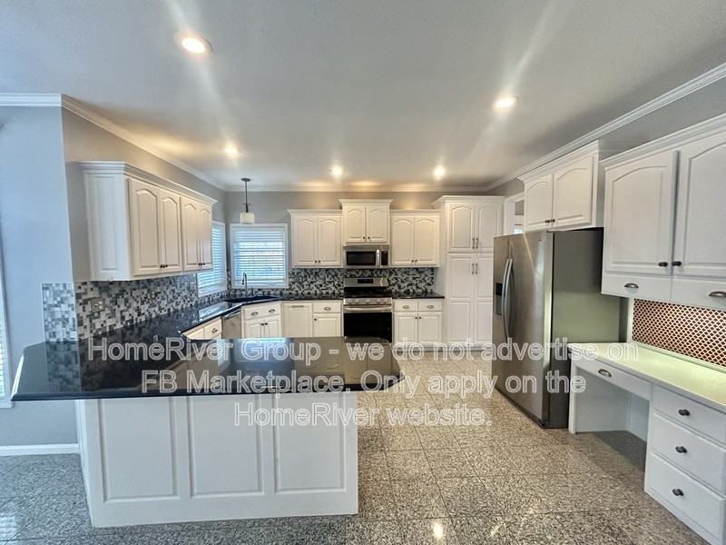 10900 W 144th St - Photo 6 of 50