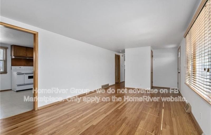 1204 Ne 68th Ter - Photo 4 of 18