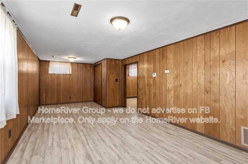 1204 Ne 68th Ter - Photo 6 of 18