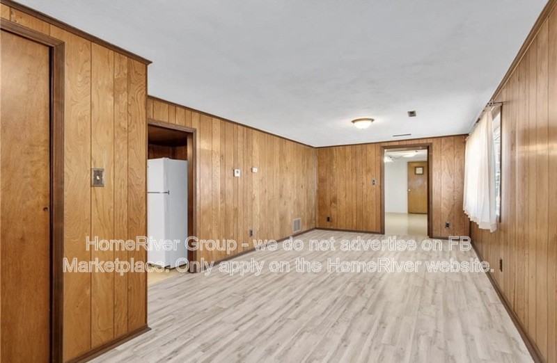 1204 Ne 68th Ter - Photo 7 of 18