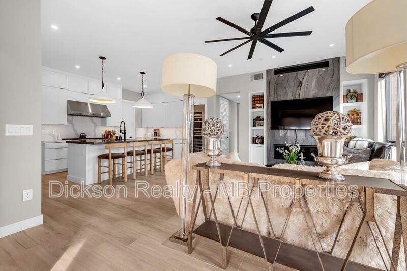 76 Caballada St - Photo 4 of 50