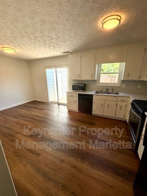 3100 Duvall Pl Nw - Photo 2 of 30