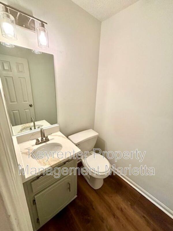 3100 Duvall Pl Nw - Photo 5 of 30