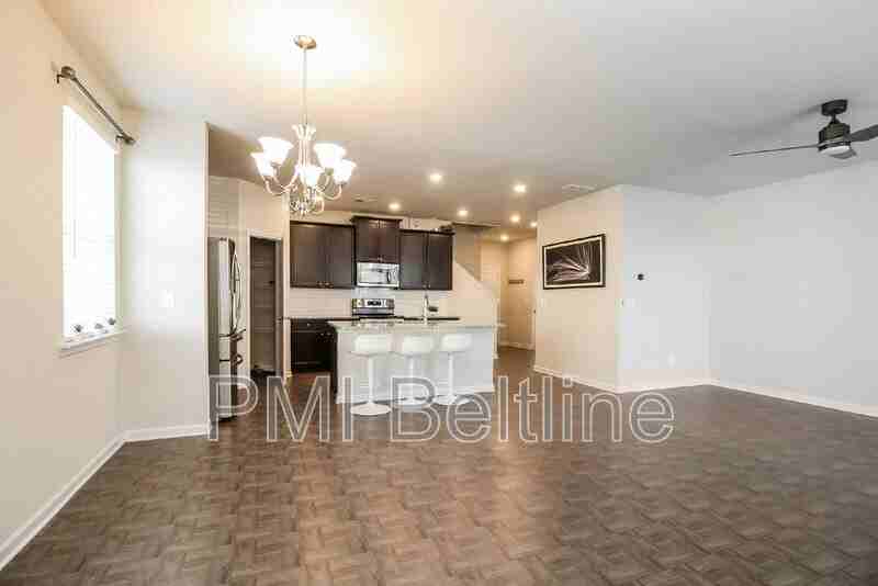 1220 Hawthorne Trl - Photo 4 of 20