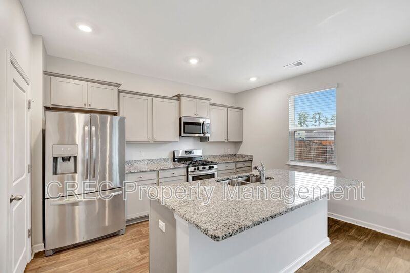 575 Wayton Cir - Photo 7 of 33