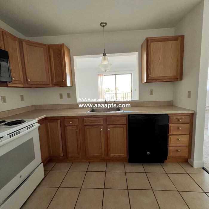 Eleanor St #20 - Photo 3 of 16