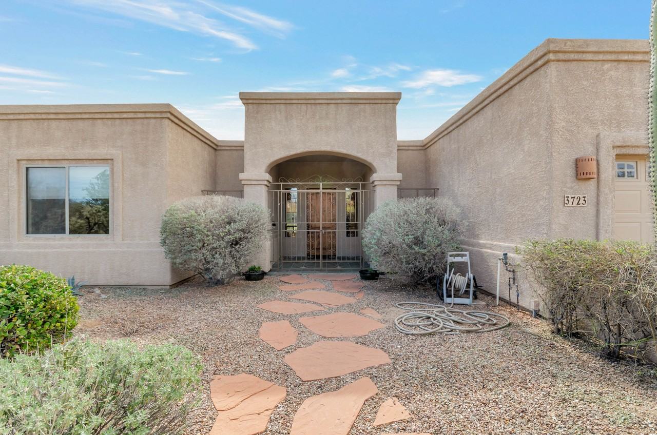 3723 W Camino Alto - Photo 2 of 25