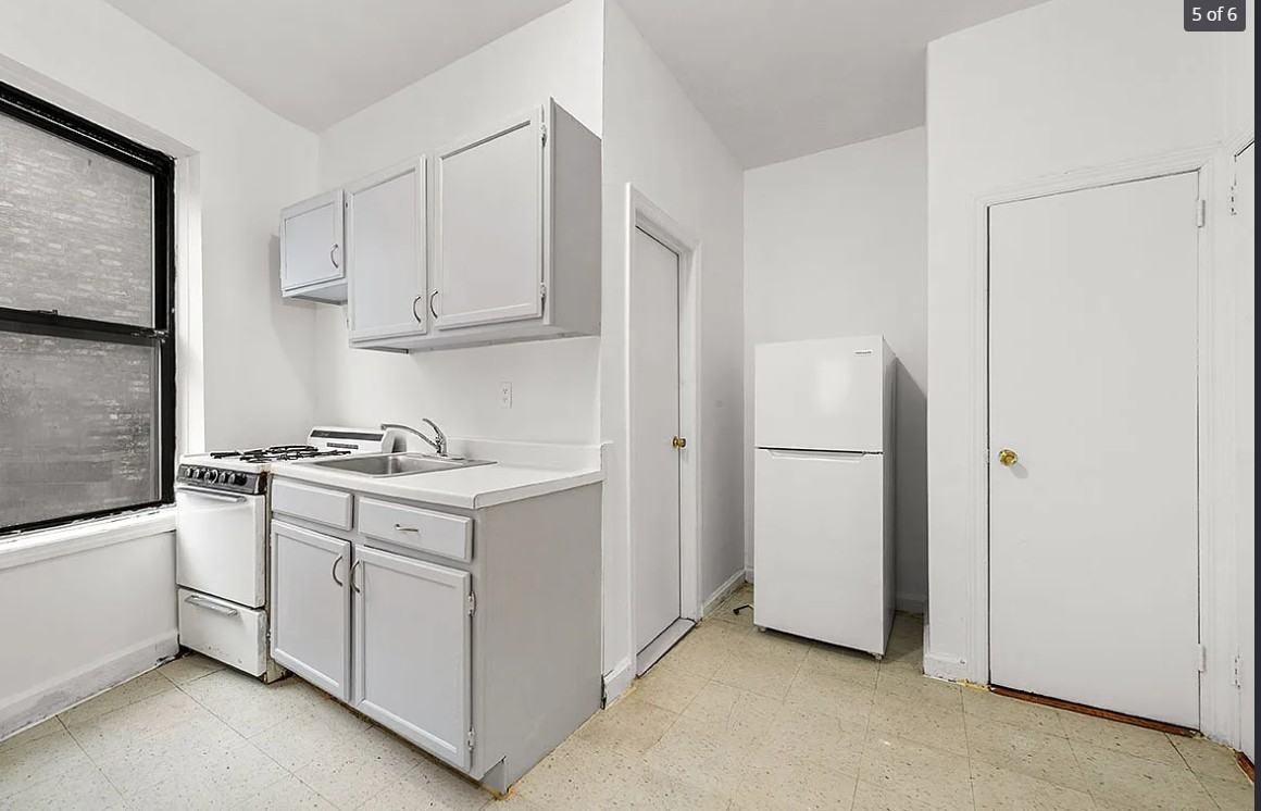 207 W 103rd St - Photo 5 of 6