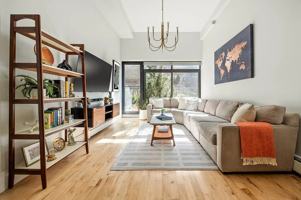 featured image of 535 Dean St