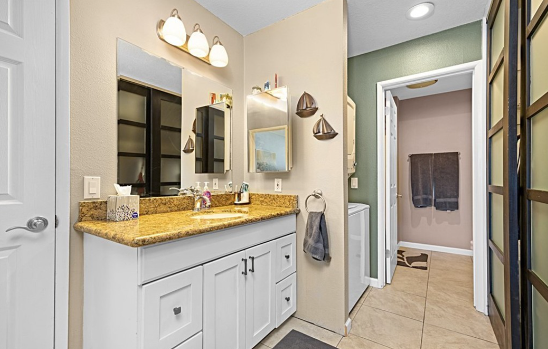 1040 Central Ave #10 - Photo 6 of 10