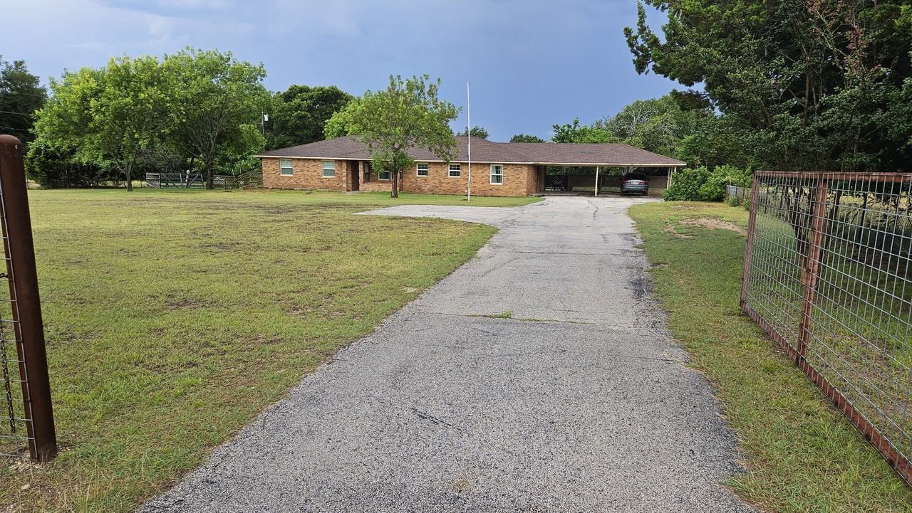 3290 Simmons Rd #NA - Photo 2 of 13