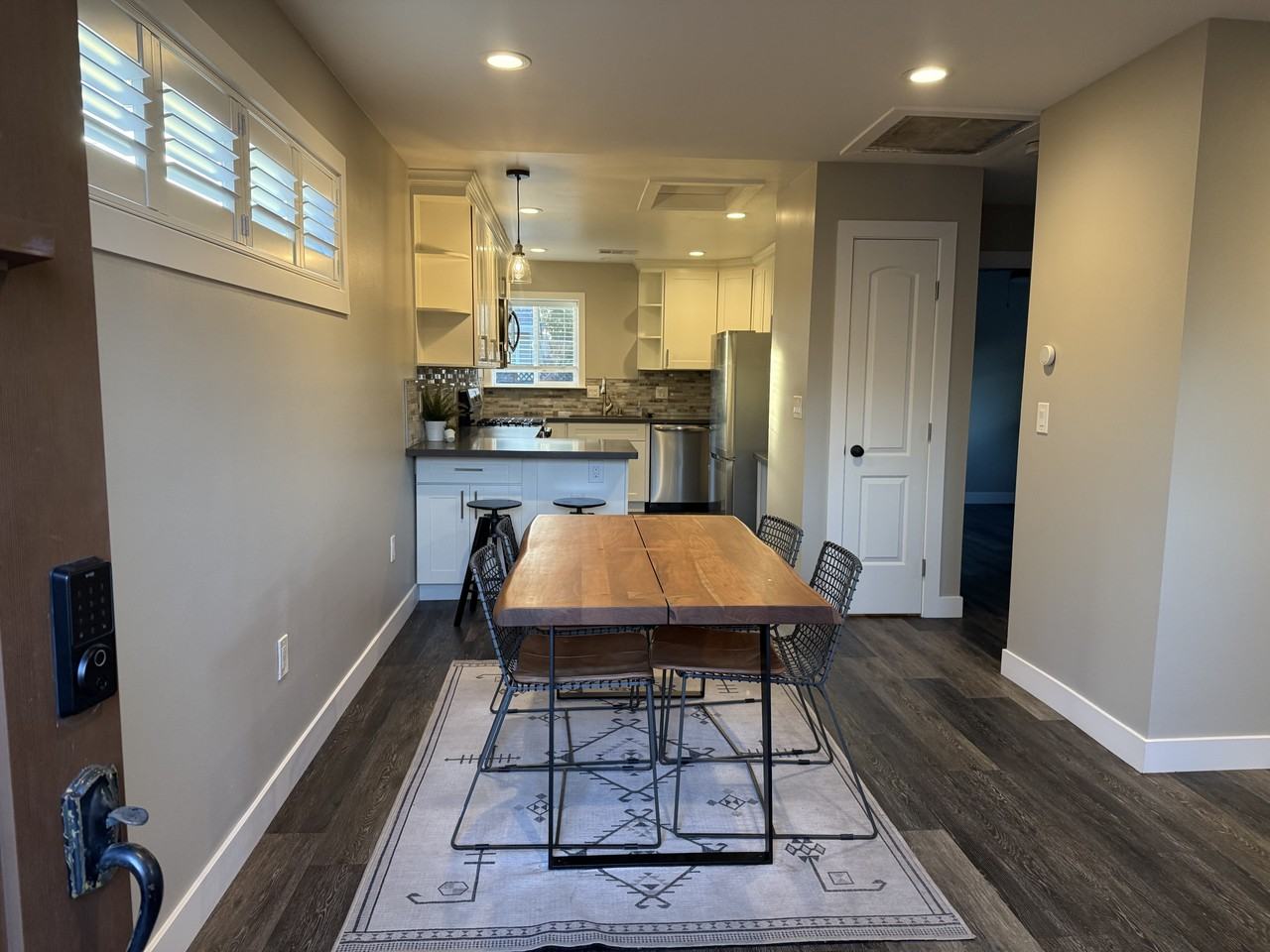 541 Pamlar Ave #NA - Photo 2 of 15