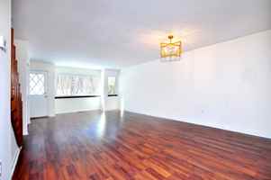 featured image of 116 Hilltop Dr #116