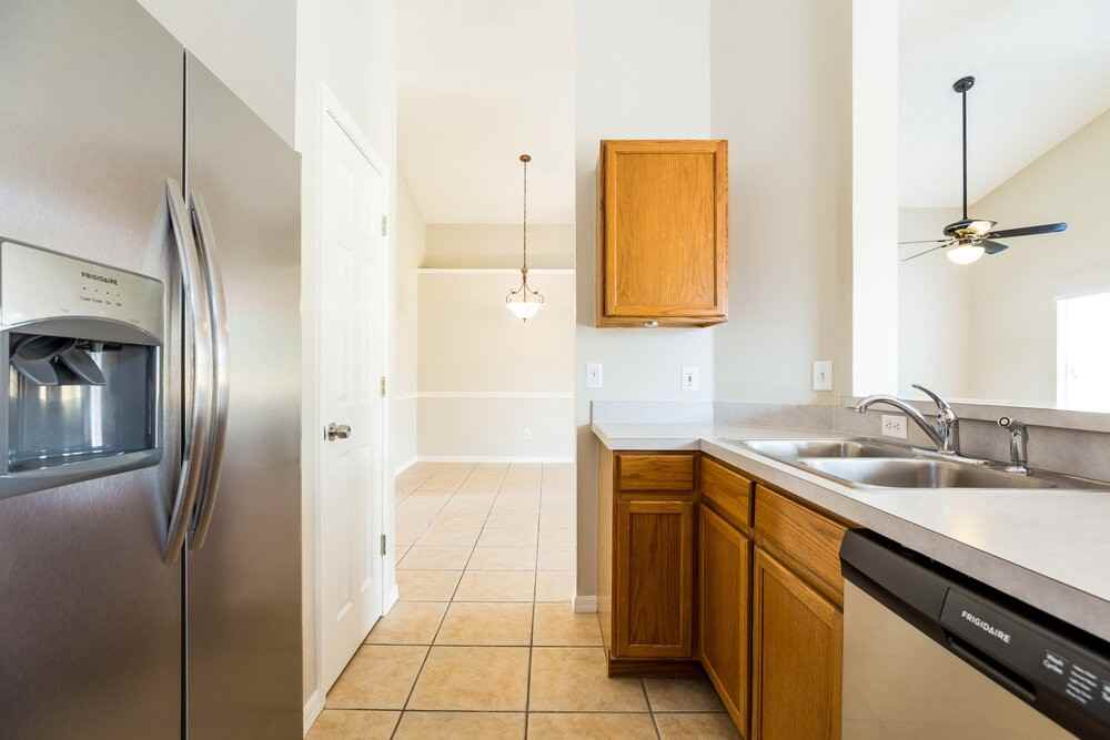 2041 Bobtail Dr - Photo 7 of 17