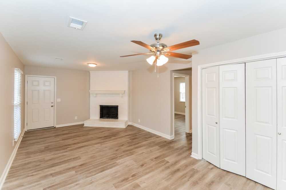 3336 Country Ridge Dr - Photo 6 of 17