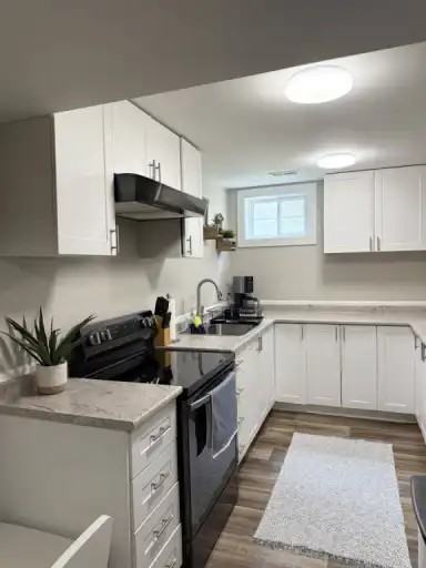 508 Division St #2 - Photo 2 of 13