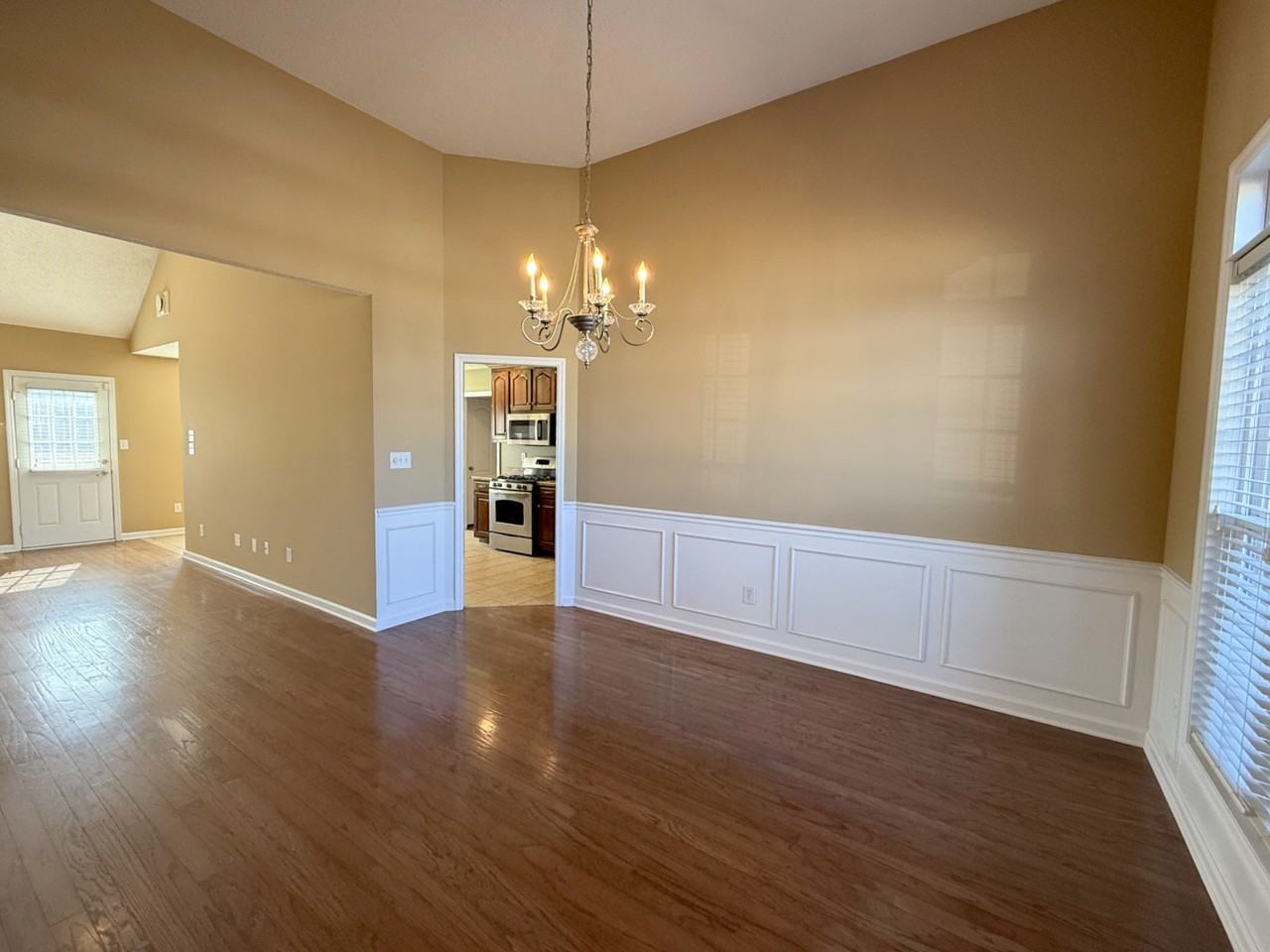 176 Timber Oak Rd #1 - Photo 3 of 46
