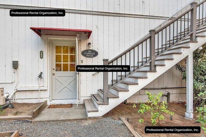 29955 River Rd #BB - Photo 3 of 37